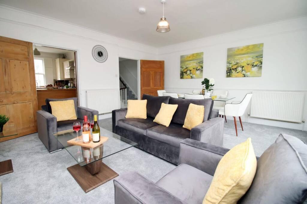Spacious Georgian 3Bedroom Apartment- 10 Minute Walk To The River Avon, Roman Baths And Bath Abbey Esterno foto